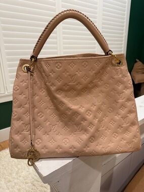 Louis Vuitton Blush Pink Monogram Leather Top-Handle Bag